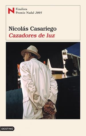 CAZADORES DE LUZ (F. PREMIO NADAL 2005) | 9788423337040 | CASARIEGO, NICOLAS | Llibres.cat | Llibreria online en català | La Impossible Llibreters Barcelona